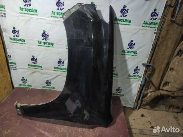 Крыло переднее левое Toyota Land Cruiser Prado