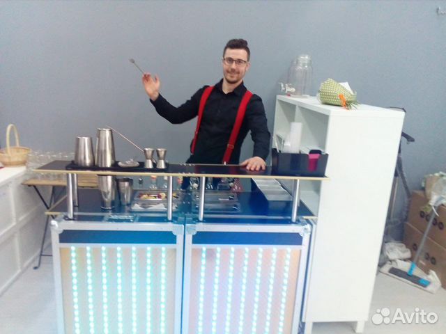 Мобильная барная стойка