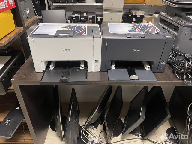 Лазерный принтер Canon i-sensys LBP7010C.заправлен