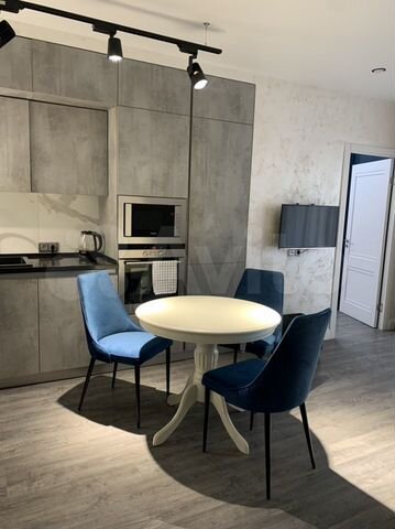 3-к. квартира, 65 м², 6/17 эт.