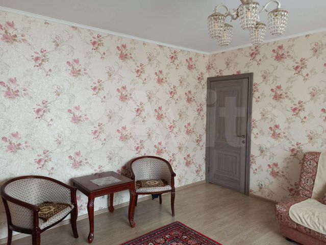 2-к. квартира, 61 м², 6/10 эт.