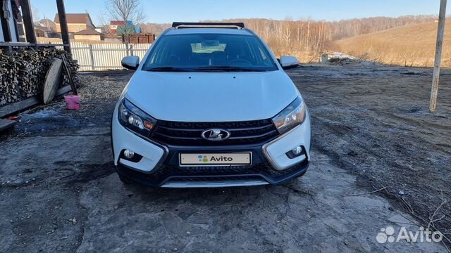 LADA Vesta Cross 1.8 AMT, 2019, 90 000 км