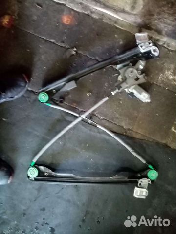 Стекло подъёмник форд фокус 1 передний правый