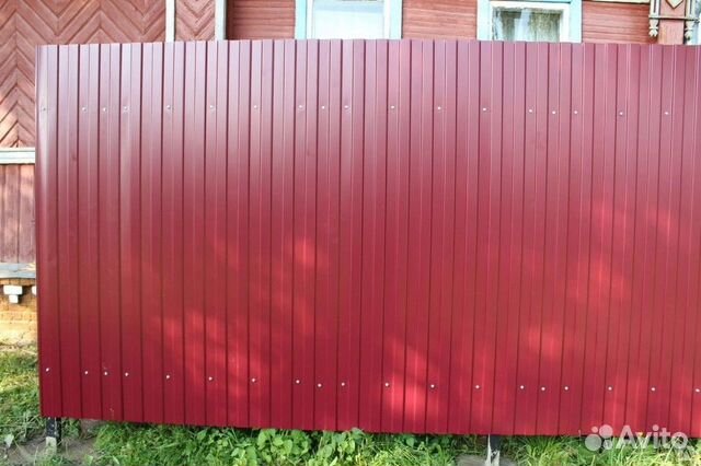 Профлист (на крышу и забор)
