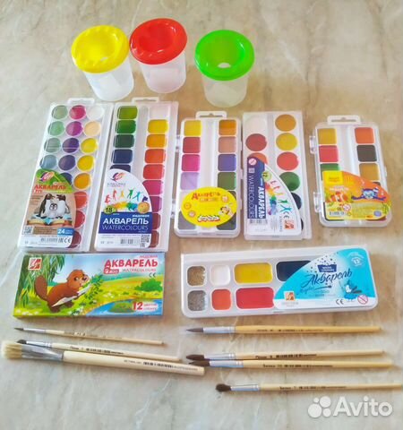 Краски Акварель кисти непроливайки новые
