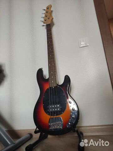 Бас-гитара Godson