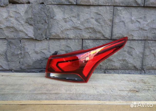 Фонарь задний hyundai solaris 2017 год