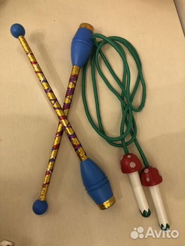 Булава гимнастическая, прыгалка, свистки