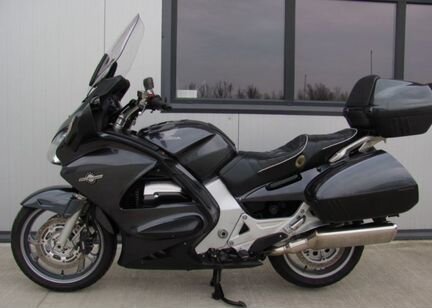 Honda ST Pan European 91-16 по запчастям