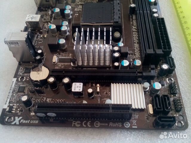 Материнская плата