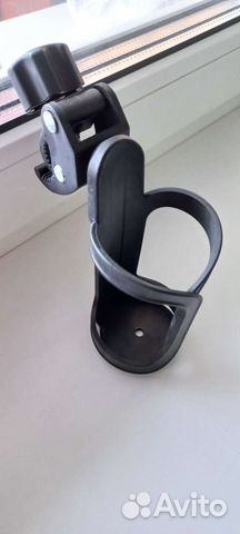 Крепление для бутылочки, стаканчика на коляску