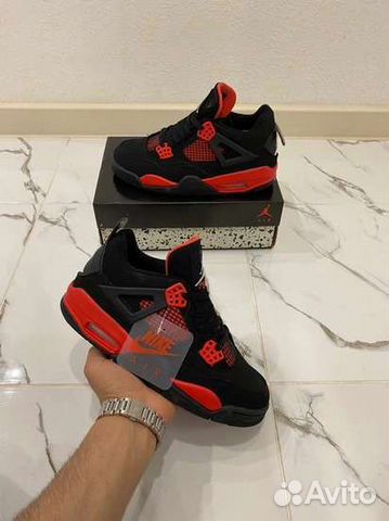 Nike Air Jordan 4 Retro 