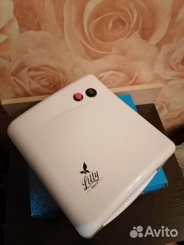 Лампа для ногтей