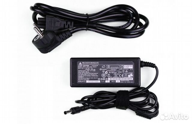 Блок питания (зарядка) Asus R550CB