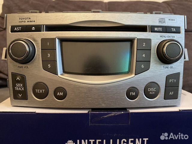 Оригинальная магнитола Toyota Verso