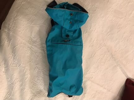 Дождевик для маленькой собаки