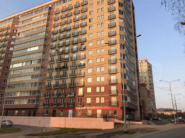 1-к. квартира, 50 м², 9/15 эт.