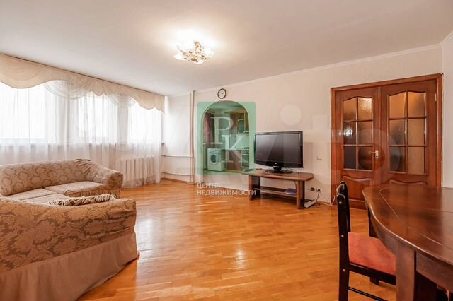 4-к. квартира, 90 м², 9/10 эт.