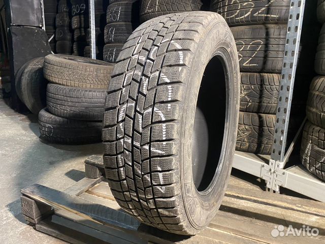Goodyear Ice Navi 6 215/60 R17 96Q