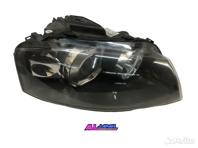 Фара передняя передняя правая Audi A3 8P AXX 2005