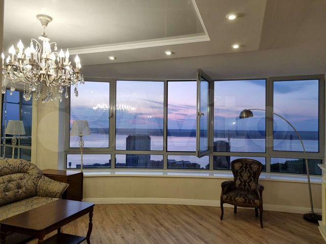 2-к. квартира, 69 м², 17/19 эт.