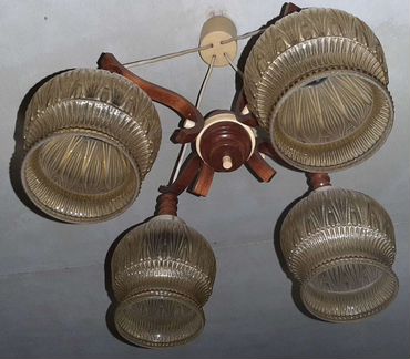 Люстра подвесная потолочная