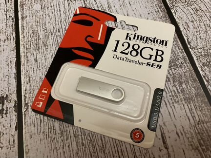 USB флешка Kingston 128 GB