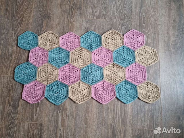 Коврик ручной работы