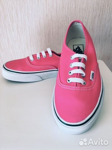 vans authentic 5.5