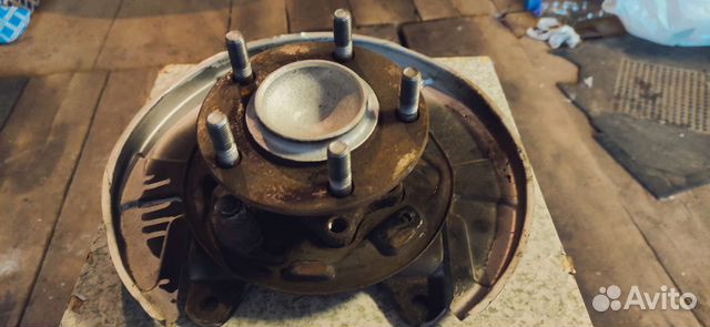 Ступица в сборе на Мицубиси ланцер 10