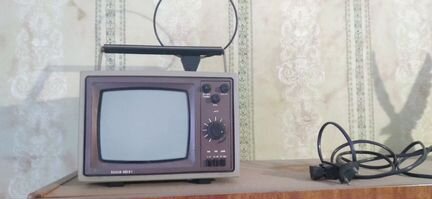 Винтажный телевизор Шилялис 405 D-1