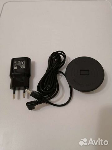 Беспроводная универсальная зарядка встраимая