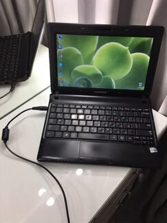 Нетбук samsung NP-N100-DA01