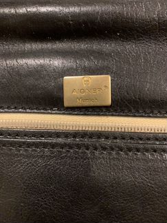 Портфель Aigner