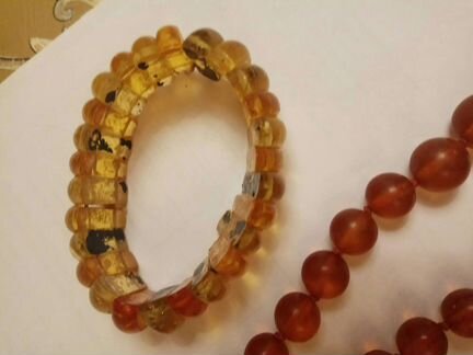 Бусы из янтаря