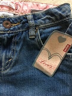 Новые джинсы Levis на 8-9 лет
