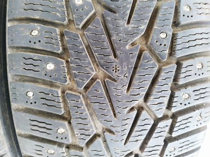 Шины 225/55 r16 Nokian hakkapeliitta 7 б\у