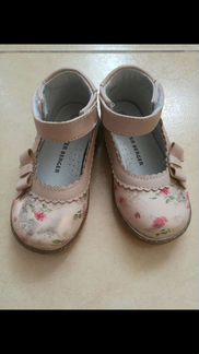 Туфли для девочки 22 размера
