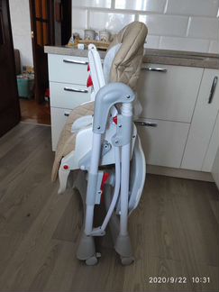 Стульчик для кормления Happy Baby William