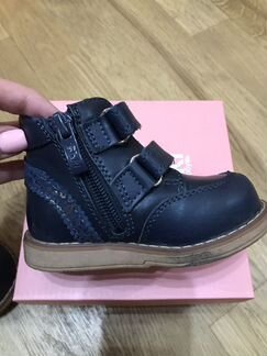 Ботинки детские (на девочку)