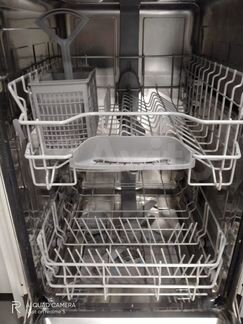 Посудомоечная машина bosch 45 см. Состояние отличн