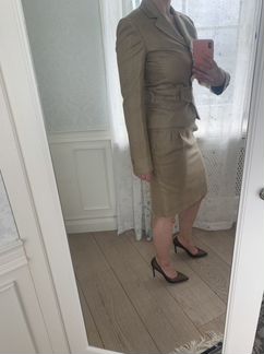 Костюм женский