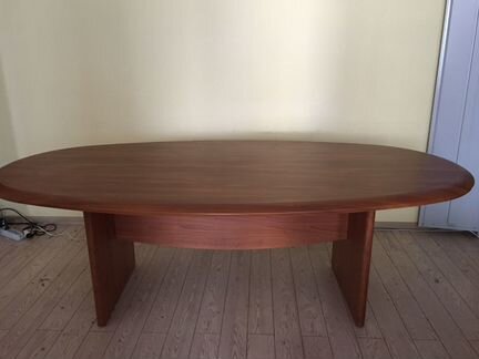 Стол переговорный мдф 230х118 орех