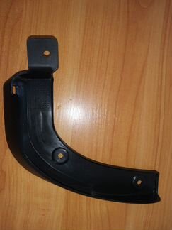 Брызговик передний правый Киа Рио 3