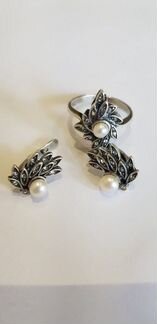 Серебряные серьги и кольцо
