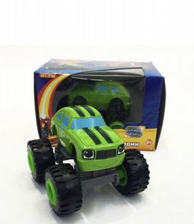 Машинка Огурчик (мультфильм Вспыш и Чудо-машинки):