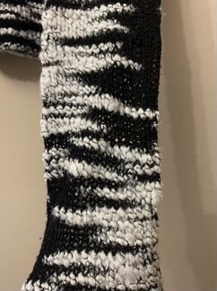 Укороченный свитер