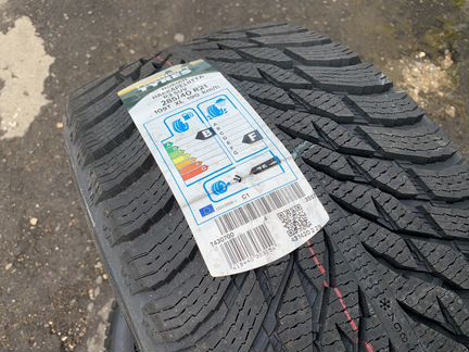 Шины зима 285 40 R21 Nokian Hakkapeliitta R3 SUV