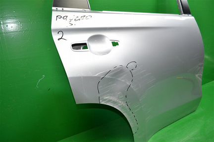 Дверь задняя правая Mitsubishi Pajero Sport 3