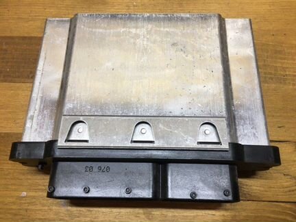 Блок управления двигателем Skoda Octavia A7